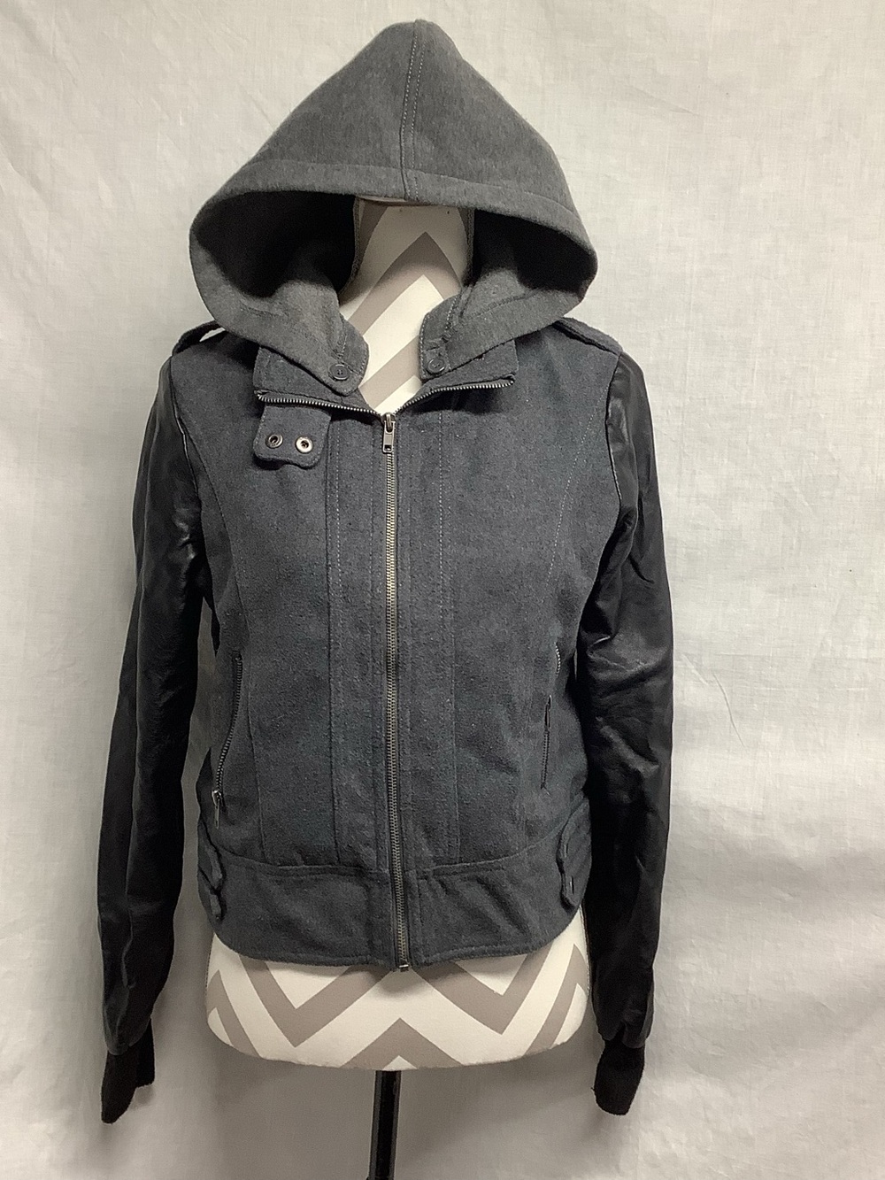 Ambiance Women's Hooded Mixed-Media Biker/Moto Jacket Gray Sz L